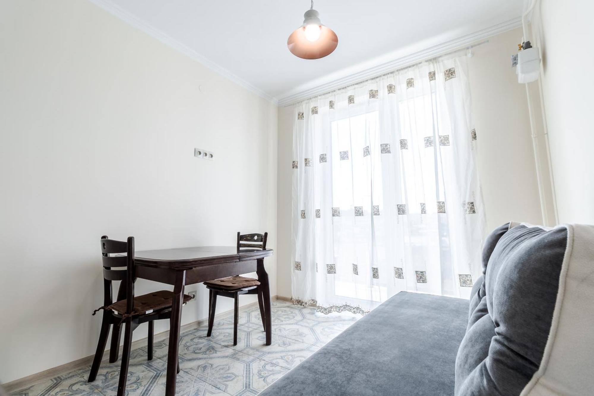 Inshiapartments On Hazova Str 4 Lviv Exterior photo